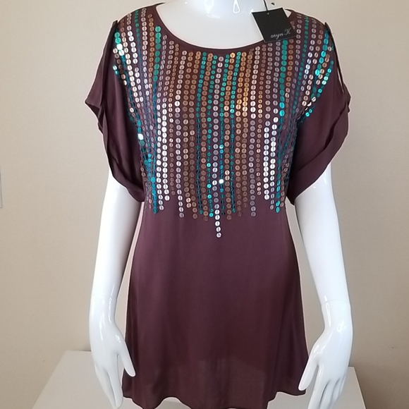 Aryn K Tops - 🎉SALE🎉 NWT - Aryn K Embellished Tunic